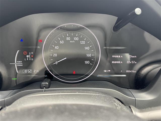 【スピードメーター】メーターがシンプルで見やすく運転しやすいですね！