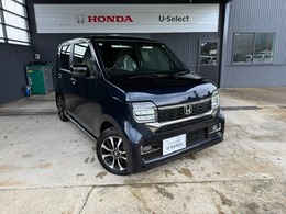 【内外装】専門スタッフが徹底的にクリーニングを施しております。綺麗な状態で納車させていただきます。