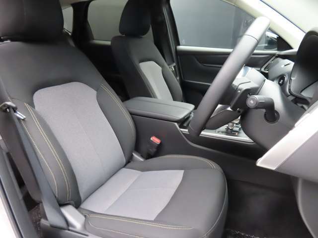 ☆シート全体で包み込まれるような心地よいフィット感・上質な乗り心地を実現☆