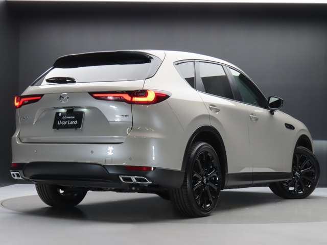 ☆試乗車　禁煙車　プラチナクォーツメタリックのCX-60☆