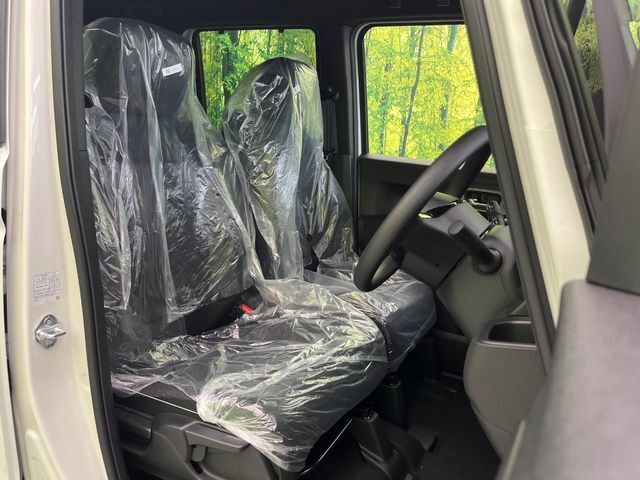 もちろん車内はキレイです♪よりクリーンな状態をキープしたいお客様には『ナノゾーンコート』がおすすめ！新型コロナウイルス対策や、除菌・消臭に効果を発揮し多くの方にご好評いただいております。