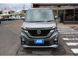 【直接買取、直接販売が出来るからお値打ち！】チャレンジオートはお客様から買取した車を店頭で直接販売することが出来ます！中間流通コストが発生しないので、高価買取とお値打ち販売の両立が出来るんです♪