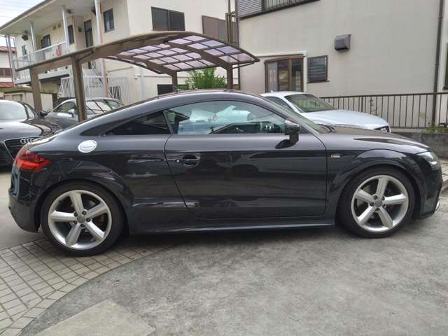 未掲載車は【ライン ID】@192drwgtよりご確認頂けます！安心総額表示！名義変更（湘南登録）・店頭渡しの費用が全て含まれています！管轄外の名義変更・陸送は別途お見積りしますので、お気軽にお問い合わせ下さい！