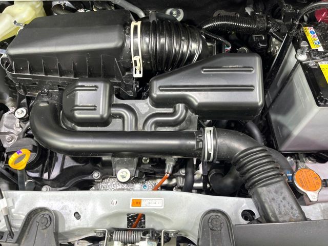 親切・丁寧な専門メカニックスタッフが応対！・車検・点検整備・事故等の修理などアフターサービスも安心。お車のカスタマイズもネクステージのサービススタッフまでご相談ください！