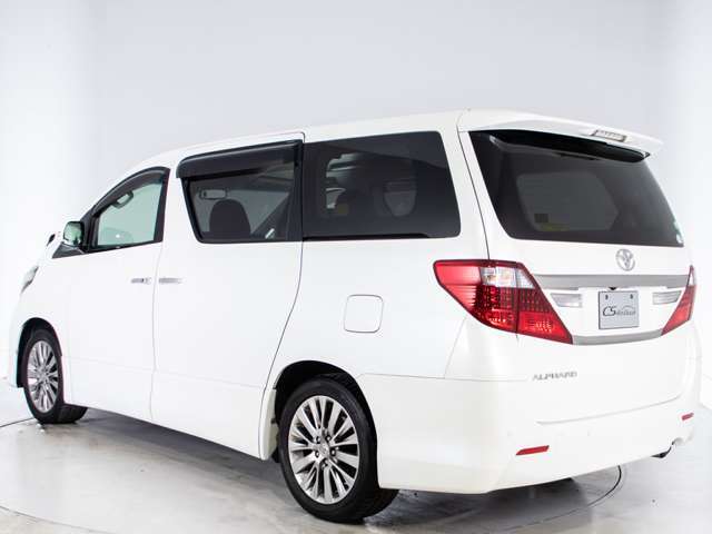 新型アルファード、新型ヴェルファイアはありません。トヨタアルファード30後期、アルファード30系後期型、在庫多数！トヨタ認定中古車アルファードに負けないアルファード専門店CS認定中古車をご提供します