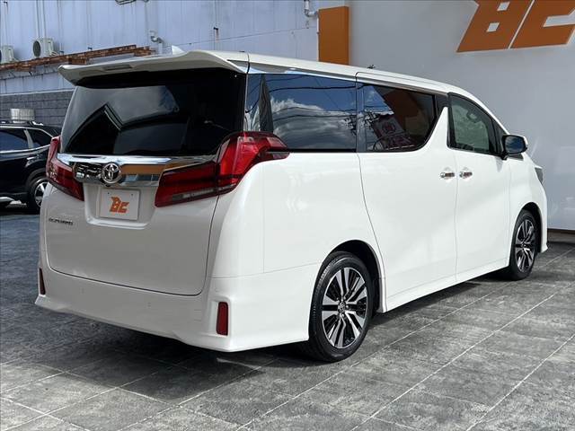 気になる車両などあれば、すぐにお問合せ下さい！右のカーセンサー専用ダイヤルからお電話いただくとスタッフがご質問にお答えいたします。