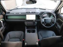 当店の在庫車はすべてジャガーランドローバーの厳しい規定をクリアした認定中古車です。それがジャガーランドローバーの認定中古車です。どうぞご期待ください。