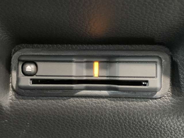 高速の料金所もラクラクのETC付き！スマートインターチェンジが増えておりますので必須の商品となっております！