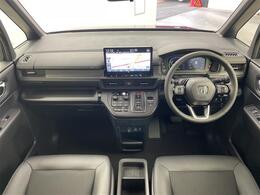 ◆商談ルームには「キッズスペース」を完備しています。DVD、ブロック、絵本、おままごとセット。お子様連れでも、ゆっくりとお車をお選びいただけます！