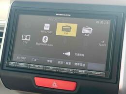 バックカメラ装備。駐車が苦手な方には欠かせません。