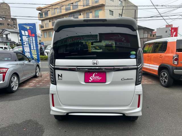 車は、買う時よりも買った後からのお付き合いが長いものです。気軽に相談できるお店作りに力を入れております！気さくなスタッフがお客様のご来店をお待ちしております☆