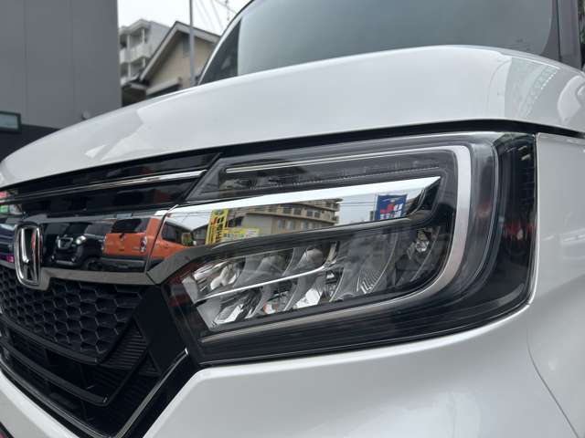 各ディーラー又は提携整備工場にて12ヶ月点検、24ヶ月点検を実施しておりますので　より安心してお乗り頂けます。対象車は新車保証継承プランもご用意しております☆