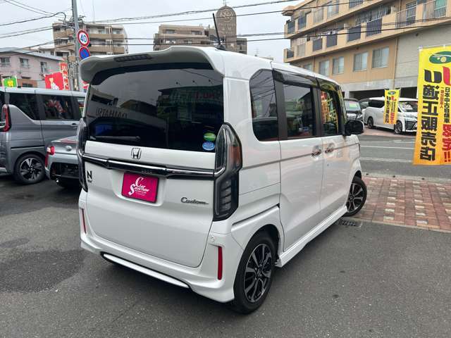 任意保険や自賠責保険、車検、修理、板金塗装の窓口として当店をご利用頂けます！安心のサポート体制です☆代車もございます！