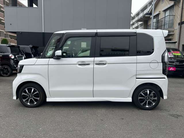 カーセレクションは常にお客様の視点に立ち、購入後も安心してご満足頂けるおクルマのみをご提供致します。
