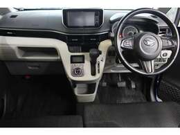 4WD　衝突軽減　社外ナビ　ワンセグTV　BT　ETC　LEDヘッドライト　純正アルミ　シートヒーター　スマートキー　オートライト　オートエアコン　プライバシーガラス　ドアバイザー