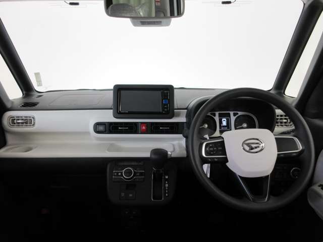 実際に女性の声を聴き、女性の手もしっかり届くレイアウトに設計しました