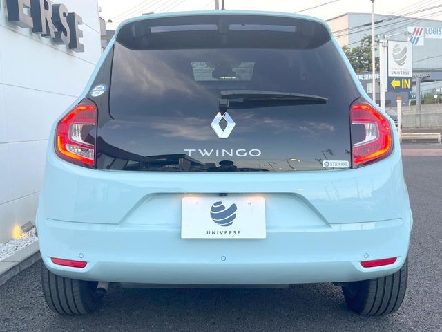 ●当店では第三者機関による車両品質鑑定を導入し、修復歴車を排除。鑑定書が発行されますので、ぱっと見ただけでは分からない箇所まで納得した上でご検討いただけます。※一部未実施の場合がございます。