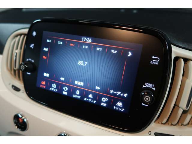 ●『Apple Car Play』人気のApple Car Play搭載♪目的地の検索や通話、メッセージの送受信、音楽を聴くなどのアプリの機能をボタンタッチでシームレスに活用し音声コントロールにも対応！快適に操作ができますよ♪