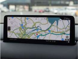 【ナビ】ナビ付いてます。初めての旅先やドライブでも安心して目的地まで案内してくれます。お近くの島根マツダまでお越しください。