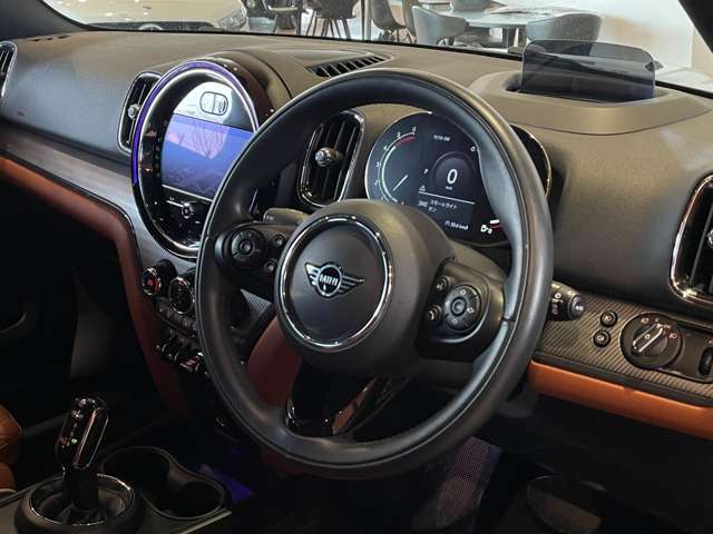 ベンツ、BMW、アウディといったドイツのプレミアムブランドをはじめとした、各種輸入車ブランドを同時に比較することができます。