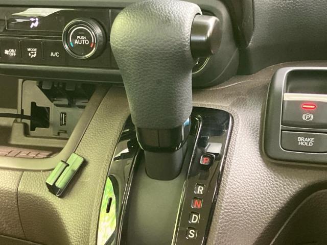 お車に合わせて無料保証以外にも、保証範囲、期間、距離を拡充させた有料保証もご用意しております！中古車の購入が初めてで不安・・・というお客様もご安心ください！