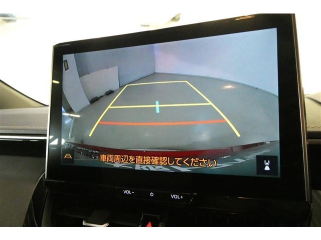バックガイドモニターで、後方を確認しながら安心して駐車することができます。運転初心者も熟練者も必須の機能ですよ！