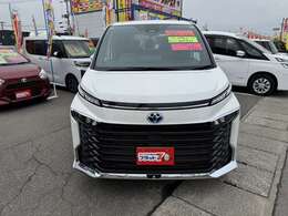 グループ総在庫数約300台以上！！また「メンテナンスサポート」「U-CAR安心サポート」等の購入後のサービスも充実！たくさんのお問い合わせ・ご来店心よりお待ちしております！