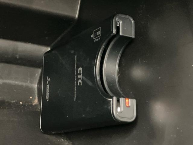 お車に合わせて無料保証以外にも、保証範囲、期間、距離を拡充させた有料保証もご用意しております！中古車の購入が初めてで不安・・・というお客様もご安心ください！