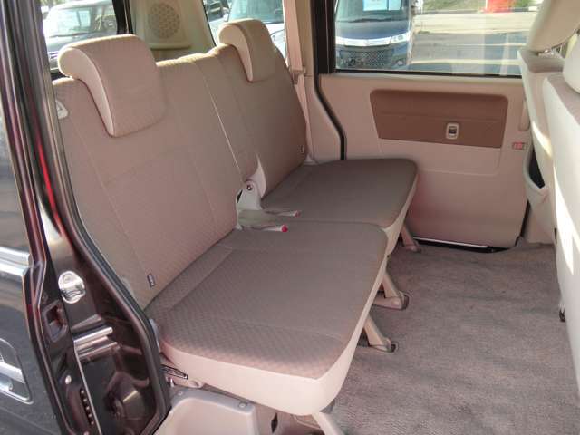【装備品が多数のお車も展示】 アラウンドビューモニター（全周囲カメラ）・アダプティブクルーズコントロール（運転支援・ドライブアシスト）ブレーキアシスト・MTなども店頭で見比べながら選べます。