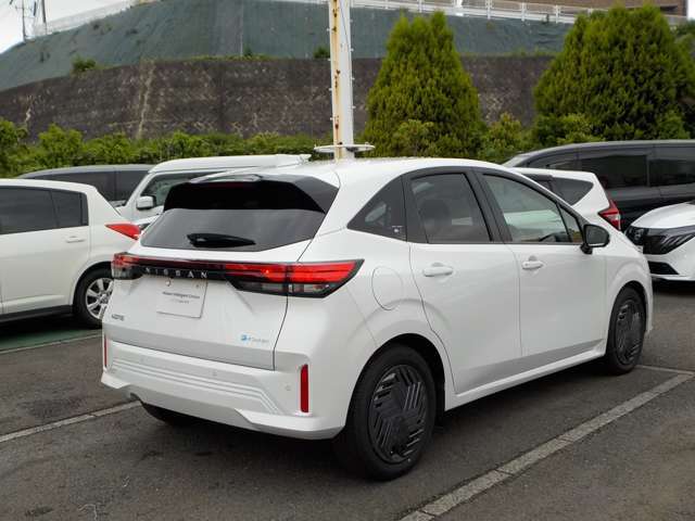 全国どこでも納車可能です♪遠方のお客様も大歓迎です。納車後の保証修理はお近くの日産のお店にて対応可能ですのでご安心下さい。