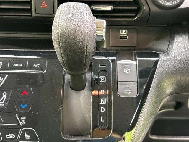 お車に合わせて無料保証以外にも、保証範囲、期間、距離を拡充させた有料保証もご用意しております！中古車の購入が初めてで不安・・・というお客様もご安心ください！
