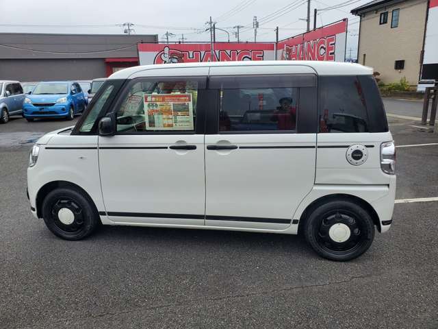 他店舗在庫をお取り寄せさせて頂いても、陸送費用は頂きません！全店在庫の中からお客様に、一番合うお車をご提案します！他店舗の在庫もお気軽にお問合せ下さい。当店舗でご購入できます。