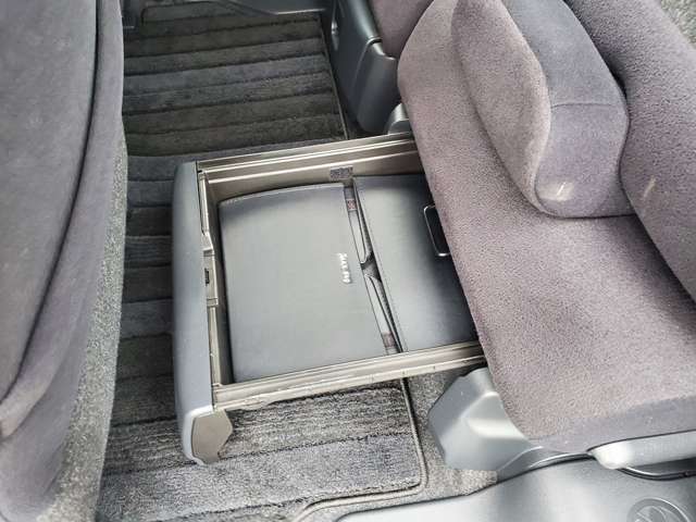 ☆細かい所も見たい☆　お任せ下さい！お問合せ時に、ご相談頂ければ、可能な限り、ご要望にお応えさせて頂きます。細部の写真を撮って送らせていただくなど、快く対応させて頂きます。