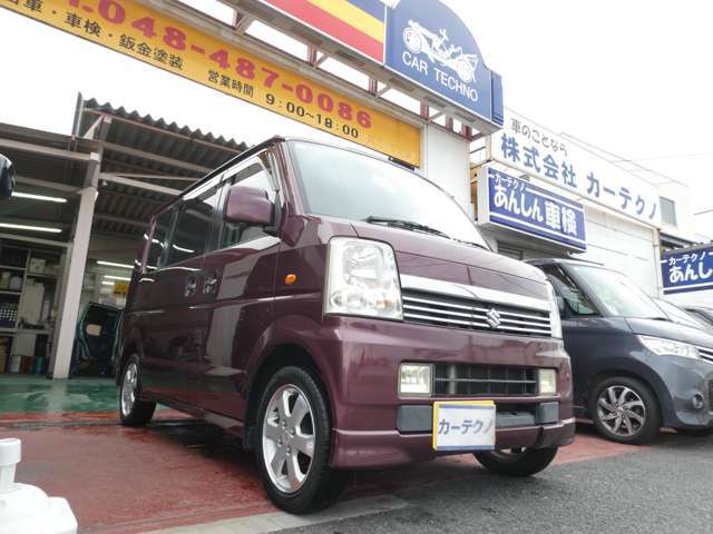車検9年6月・走行53652km・フルセグナビ・Bカメラ、いいですね。