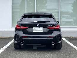 安心のネットワーク。全国187箇所（2025年2月現在）のBMW正規ディーラーのサービスセンターで整備・保証修理を受けることができます。