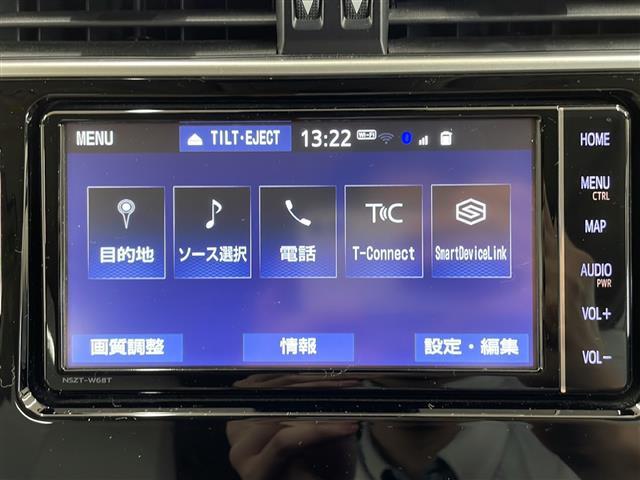 こちらはオーディオ周りの写真になります。一通りの装備はついてます。動作確認済みです。詳しい機能に関しましては装備欄を確認ください。