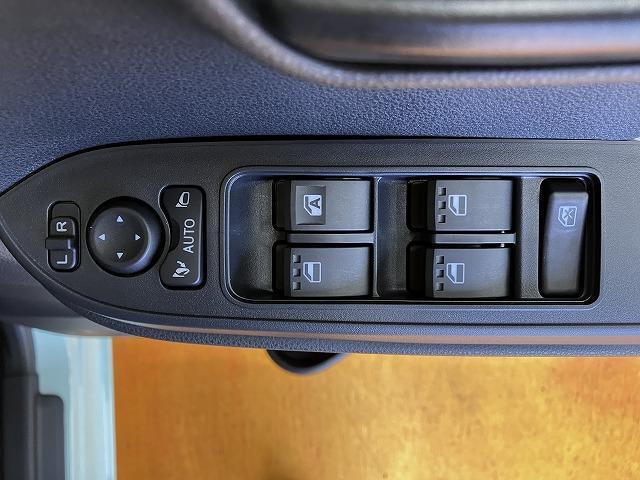 電動格納ミラー、パワーウインドウ