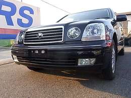 プログレFOURでしかもウオールナットパッケージ！クロカワパワーシートの低走行禁煙車！ディーラーキロクもありでタイミングベルトまで交換済みです！右リアカドの小修理がありますので「修復あり」で掲載します