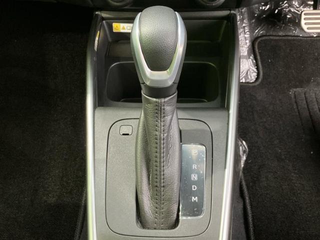 お車に合わせて無料保証以外にも、保証範囲、期間、距離を拡充させた有料保証もご用意しております！中古車の購入が初めてで不安・・・というお客様もご安心ください！