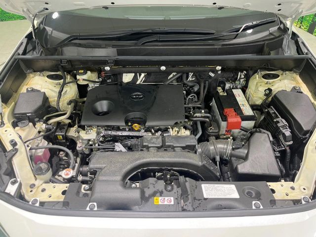 親切・丁寧な専門メカニックスタッフが応対！・車検・点検整備・事故等の修理などアフターサービスも安心。お車のカスタマイズもネクステージのサービススタッフまでご相談ください！