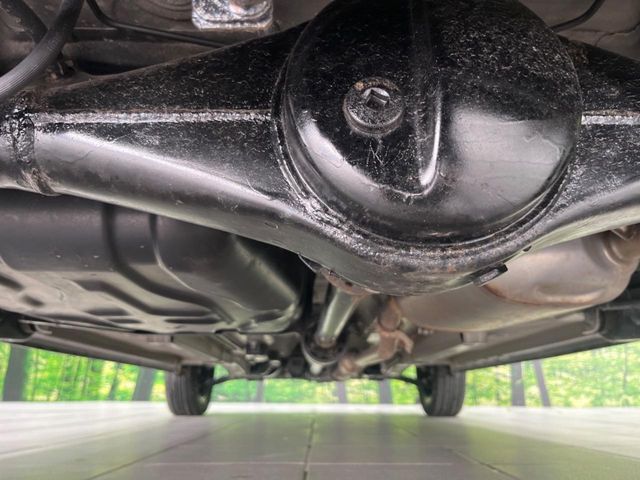 下回りがきれいなうちに、防錆加工の施工がオススメ。降雪地域はもちろん、沿岸部にお住いの方や、趣味でマリン・ウィンタースポーツをされる方にご好評いただいております。