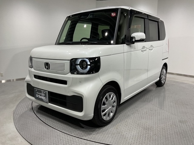 中古車の場合、早期に売れてしまう場合がございますので、在庫の確認を下記まで、お問い合わせ下さい。宜しくお願い致します。