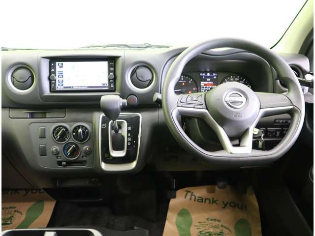 ★購入後のアフターメンテナンスもくるま村へ！点検・車検整備もお任せ下さい！★お得な車検早期御予約実施中！★