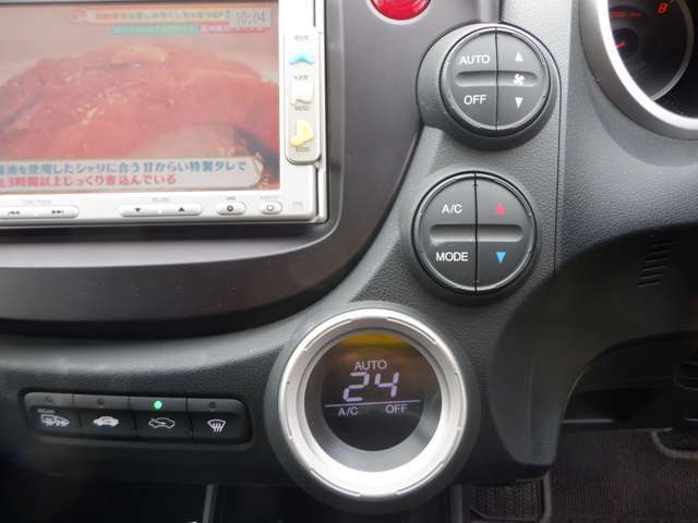 オートエアコン。http://www.classicauto-s.comストックヤードに保管している車もございますのでご来店前にお電話くださいTEL 0467-40-5367