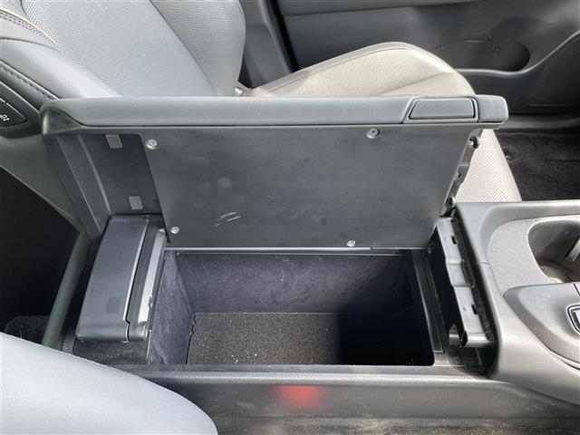 ガリバーの在庫は約4万台！お客様からご満足いただけるよう、バリエーション豊かなお車をご用意しております。