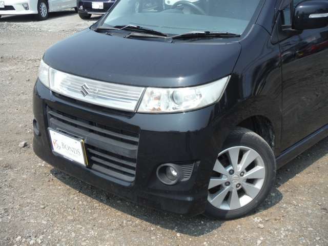 実際に見ていただければこの車の良さが伝わるかと思いますので、ぜひ一度ご来店ください！