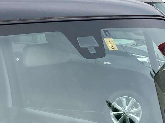 ☆安全装備・衝突軽減ブレーキ付のお車も多数ご用意しております☆詳しくは営業スタッフご相談下さいませ♪