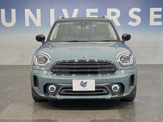 ●ご覧の通り綺麗な状態を維持しているお車ですが、小さなキズの状況や他の箇所のお写真もお送りできます。ご遠方の方でも安心してご検討いただける様、お客様のご希望に応じて出来る限りご対応させていただきます。