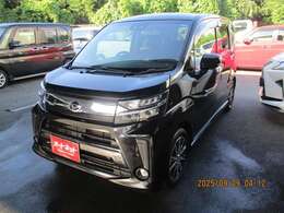 点検整備、オイル交換　オイルフィルター交換　アイドリングストップ車専用バッテリー交換　ワイパーブレード3本交換　点検整備で悪いところは交換、修理してお渡しします。