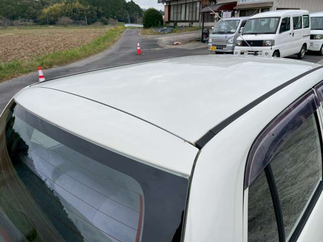 遠方のお客様やご来店前に詳しく実車の事をお聞きになられたい方は別途公式LINEにてお問い合わせいただけます♪追加の写真や動画もお送り出来ますのでますはお問い合わせくださいませ♪